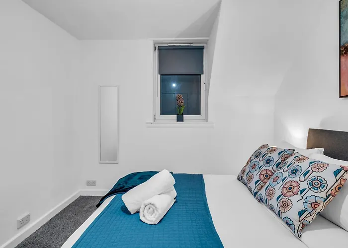 Spital Stay - Sja Stays - Modern 3 Bed Apartment